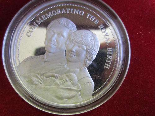 ROYAL BIRTH PRINCE WILLIAM 21 JUNE 1982 ONE OUNCE SILVER IN BOX